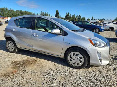 2016 TOYOTA PRIUS C ONE, фото 4, лот 10542984