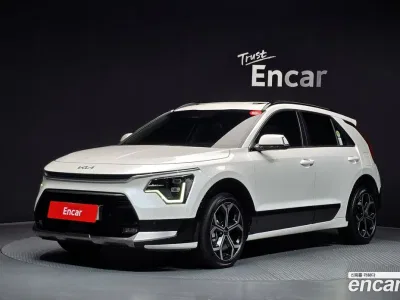2022 Kia Niro Signature, фото 1, лот 10115460
