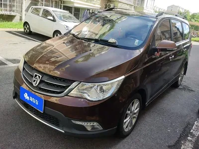 2014 Baojun 730 1.5L Manual Luxury 7-seater, фото 1, лот 11163925