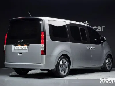 2024 Hyundai Staria L3.5 Tourer 9-Seater, фото 2, лот 10185200