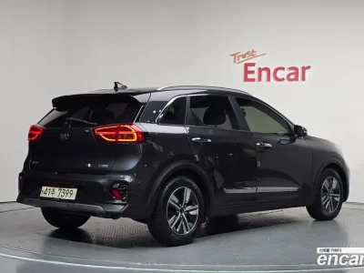 2020 Kia Niro 1.6 HEV, фото 2, лот 11535363