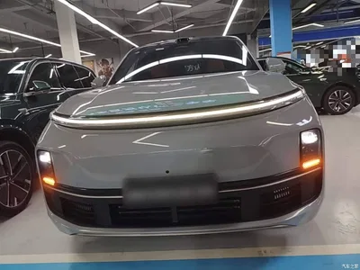 2025 Li Auto Li Xiang L9 Ultra Smart Renewal Edition, фото 3, лот 10899232