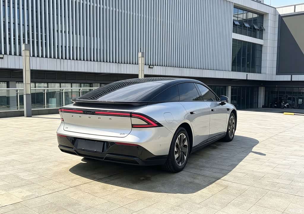 2024 XPeng P7+ Long Range Max, фото 4, лот 11198940