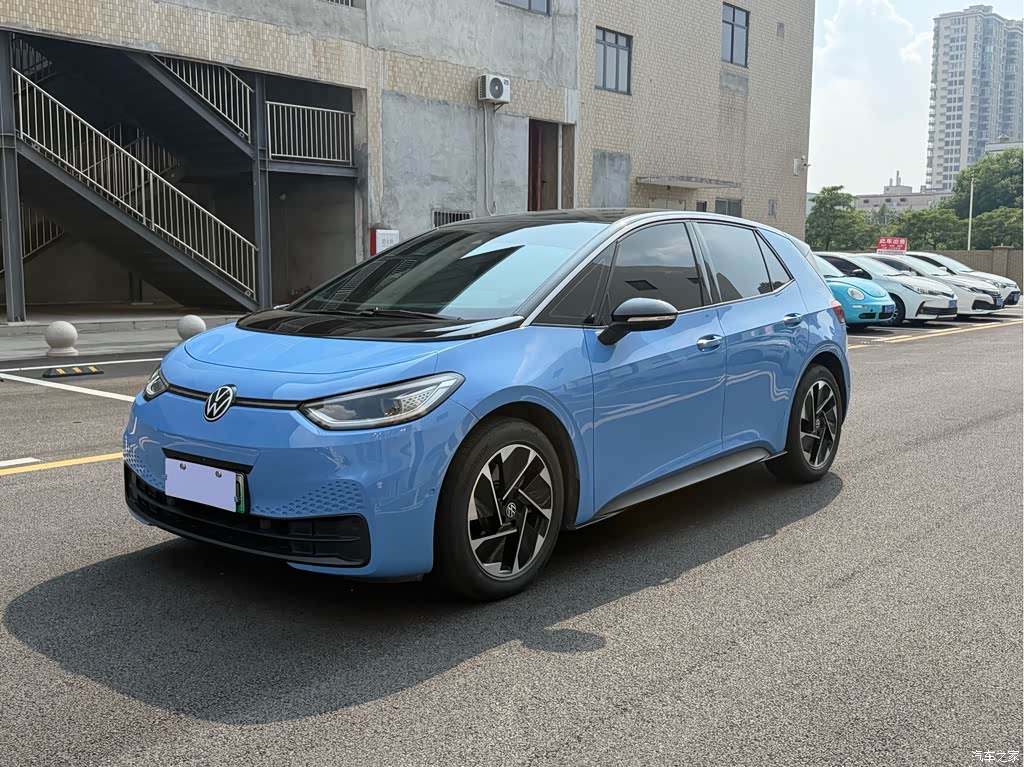 2024 Volkswagen ID.3 Ultimate Intelligence Edition, фото 1, лот 11217333