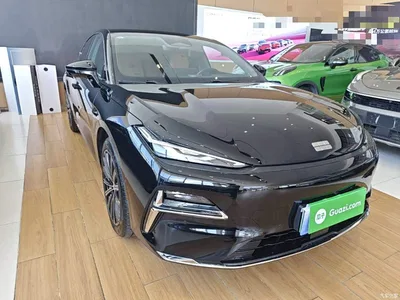 2025 Geely Galaxy Galaxy Xingyao 8 Model 130km EM-i Flagship Edition, фото 4, лот 10834495