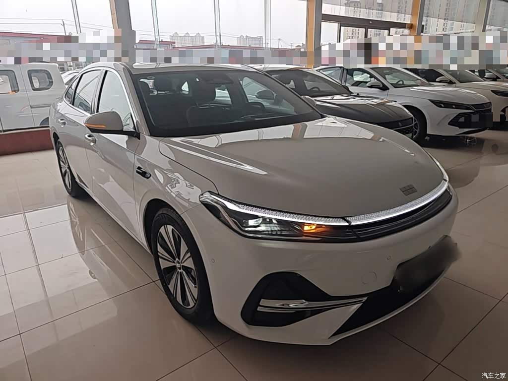 2025 Geely Galaxy Galaxy A7 EM-i 150km Long Voyage Edition, фото 4, лот 11137771
