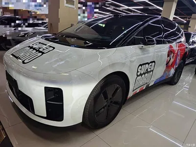 2025 Li Auto Li i8 Standard Edition, фото 1, лот 10824236