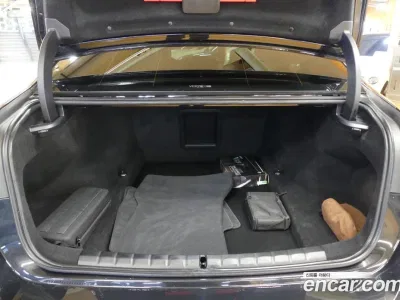 2025 BMW 7-Series 740d xDrive M Sport, фото 4, лот 10143295