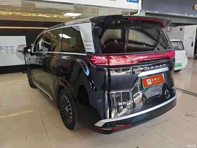 2025 Denza D9 Model DM-i Smart Drive Edition 1020 AWD Flagship, фото 4, лот 10671216