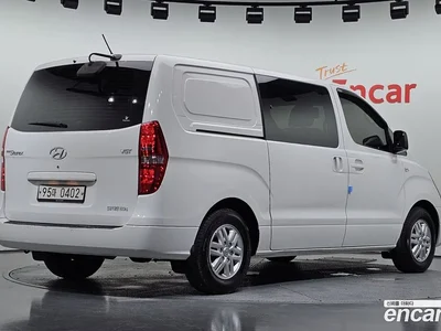 2018 Hyundai Starex 5-Seater VAN, фото 2, лот 10181440