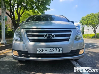 2017 Hyundai Starex 5-Seater VAN, фото 1, лот 10161196