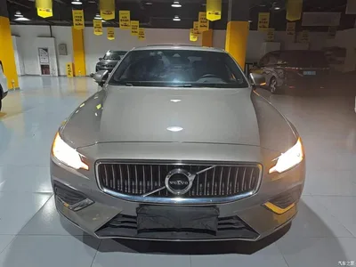 2020 Volvo S60 T4 Momentum Luxury Edition, фото 3, лот 10366210