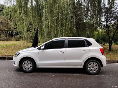 2016 Volkswagen Polo 1.4L Automatic Trend, фото 4, лот 10263211