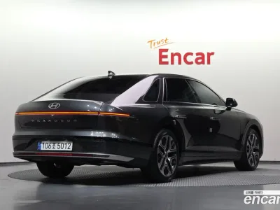 2023 Hyundai Grandeur Premium, фото 2, лот 10769802
