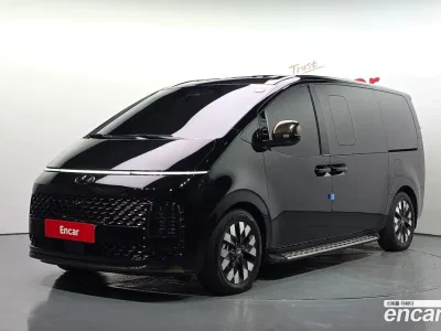 2025 Hyundai Staria 4WD Lounge 9-Seater, фото 1, лот 10053055
