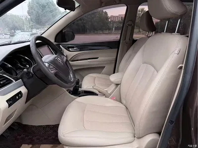 2016 Baojun 730 1.5L Manual Comfort 7-seater China V, фото 4, лот 11450700