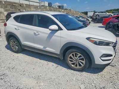 2017 HYUNDAI TUCSON SE, фото 4, лот 10751087