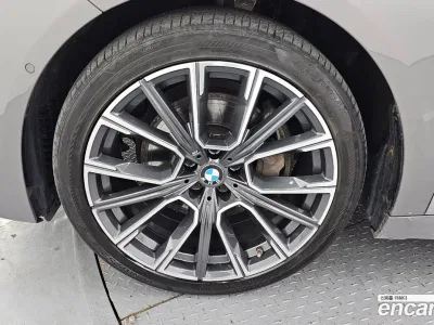 2021 BMW 7-Series 740Li xDrive M Sport Package, фото 4, лот 10050665