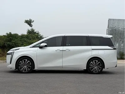 2024 GAC Trumpchi Trumpchi E8 NEV Model 150km MAX, фото 4, лот 11222284