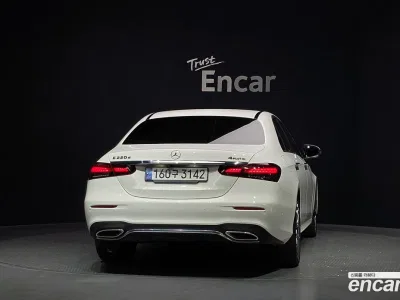2021 Mercedes-Benz E-Class E220d 4MATIC AMG Line, фото 3, лот 10063736