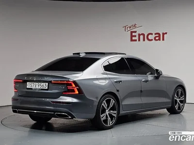 2020 Volvo S60 T5 Inscroption, фото 2, лот 10115752