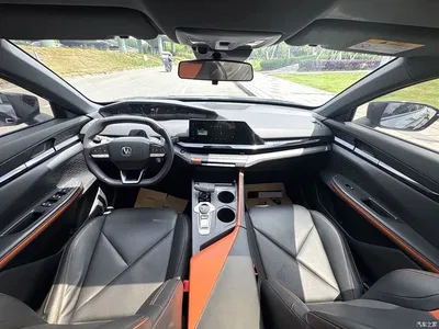 2022 Changan UNI-V 1.5T Premium Model, фото 3, лот 11212729