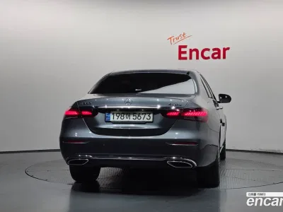 2023 Mercedes-Benz E-Class E350 4MATIC Exclusive, фото 4, лот 10211860
