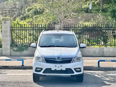 2015 BAIC Huansu H2 1.5L AMT Luxury BJ415C, фото 2, лот 11163947