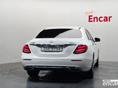 2019 Mercedes-Benz E-Class E300 Avantgarde, фото 3, лот 10046161
