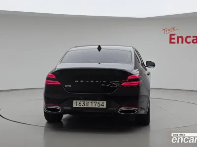 2023 Genesis G70 Gasoline 2.0T 4WD, фото 4, лот 10213106