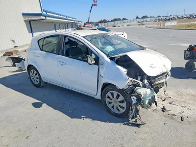 2013 TOYOTA PRIUS C ONE, фото 4, лот 10538693