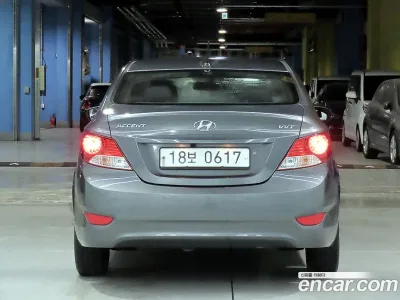 2013 Hyundai Accent 1.4 VVT Luxury, фото 3, лот 11745200