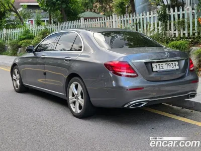 2018 Mercedes-Benz E-Class E220d Avantgarde, фото 2, лот 10224525