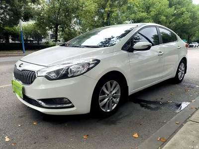 2015 Kia K3 1.6L Manual GLS, фото 2, лот 10337783