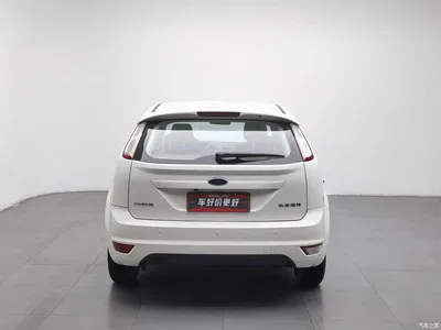 2013 Ford Focus Hatchback Classic 1.8L Manual Fashion, фото 4, лот 11196175