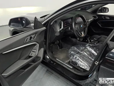 2023 BMW 2-Series 220i Sport, фото 4, лот 10035907