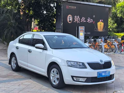 2015 Škoda Octavia 1.4TSI DSG逸致版, фото 3, лот 10348920