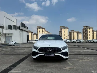 2024 Mercedes-Benz A-Class A 200 L Fashion Edition, фото 2, лот 10615524