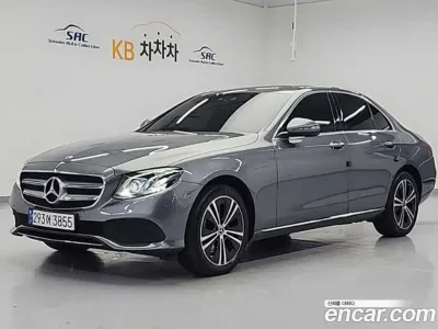 2018 Mercedes-Benz E-Class E220d 4MATIC Avantgarde, фото 1, лот 10226266