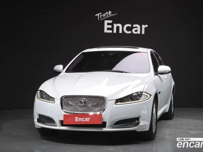 2013 Jaguar XF 2.2D Luxury, фото 3, лот 10224176