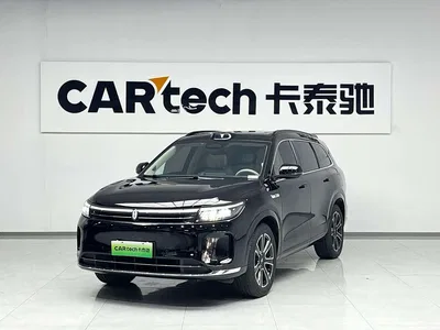 2024 AITO Wenjie AITO M7 1.5T Smart Drive 4WD Ultra 5-seater, фото 1, лот 10397207