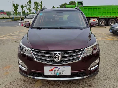 2015 Baojun 560 1.8L Manual Elite, фото 2, лот 11162859