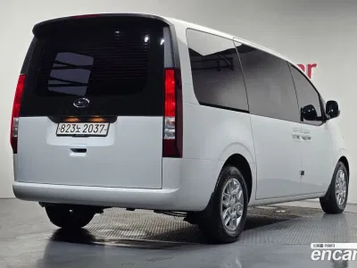 2023 Hyundai Staria Cargo 5-Seater, фото 2, лот 10143837