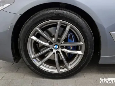 2018 BMW 5-Series 530i M Sport Package Plus, фото 4, лот 10067451
