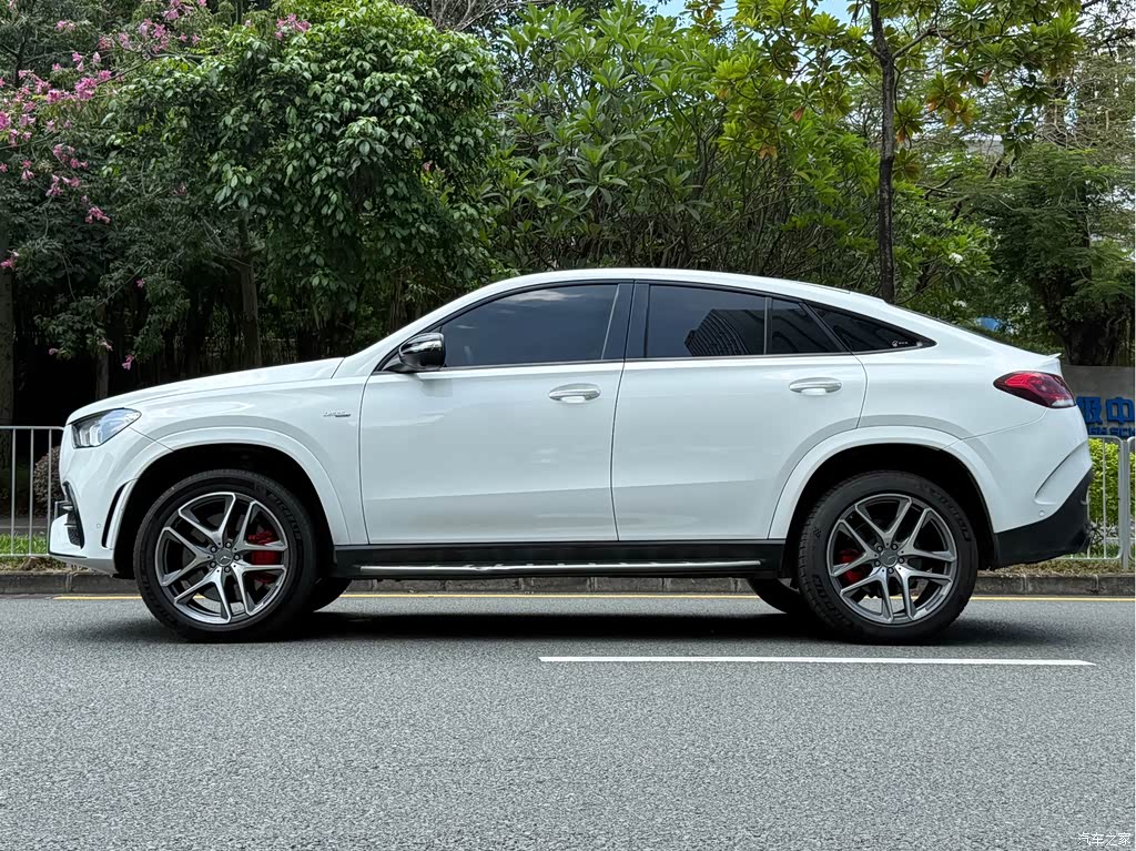 2020 Mercedes-Benz GLE Coupe AMG AMG GLE 53 4MATIC+ Coupe SUV, фото 4, лот 11222259