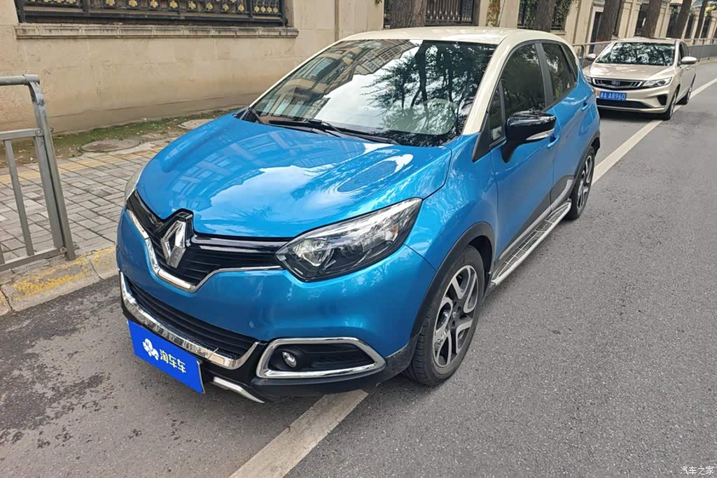 2015 Renault Captur 1.2T Automatic Comfort Limited Edition, фото 1, лот 11202019