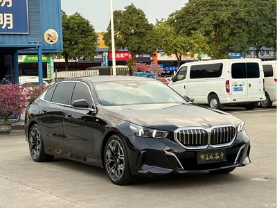 2024 BMW 5 Series 530Li Premium M Sport Package, фото 3, лот 11217592