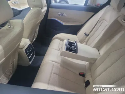 2022 BMW 3-Series 320i M Sport, фото 3, лот 10203074