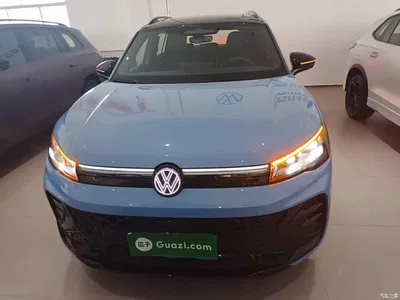 2026 Volkswagen Tiguan L PRO 380TSI 4WD R-Line Smart Premium Edition, фото 3, лот 10462930