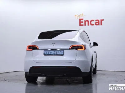2024 Tesla Model Y RWD, фото 3, лот 10222815